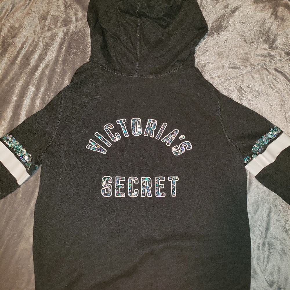 VS zip up hoodie